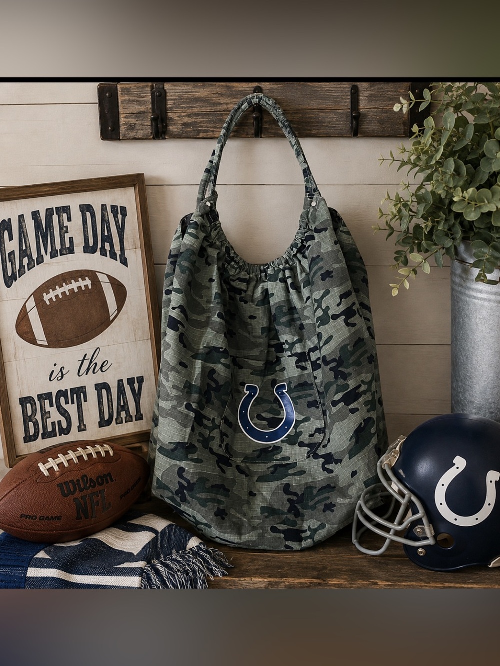 NFL Camouflage Tote Bag with Indianapolis Colts Logo/Med